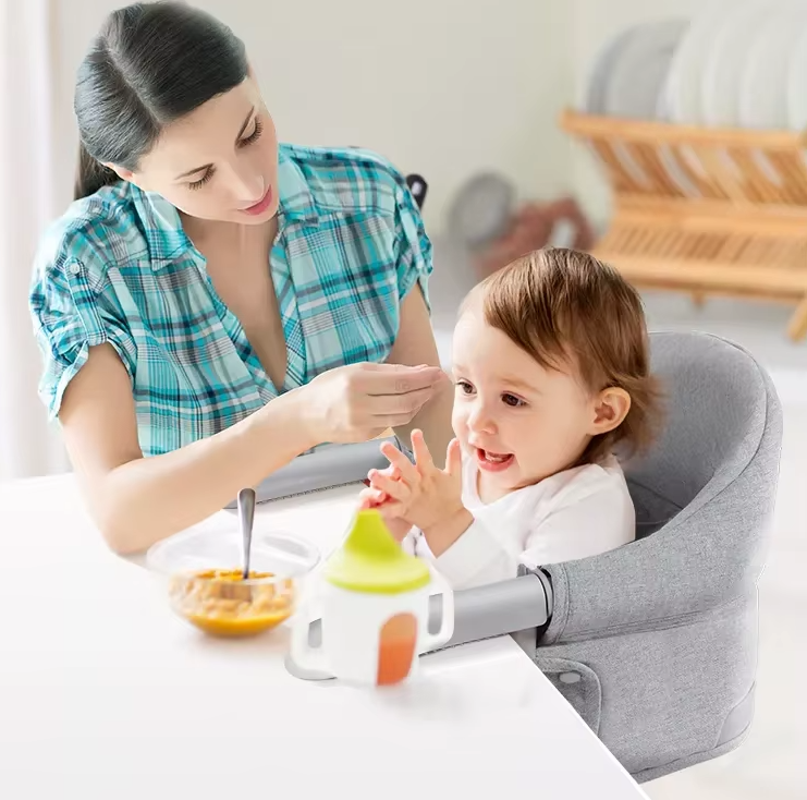 Unique Babies Latest 4 in 1 Foldable Plastic Feeding Baby Eat Portable Dining Table Clip Hook on Hight Chair 2025
